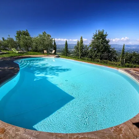 Holiday home Majestic In With Pool