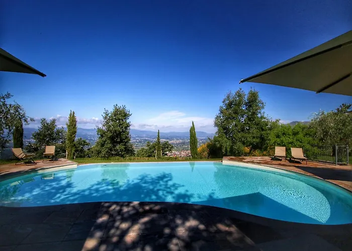 Majestic In With Pool Loro Ciuffenna